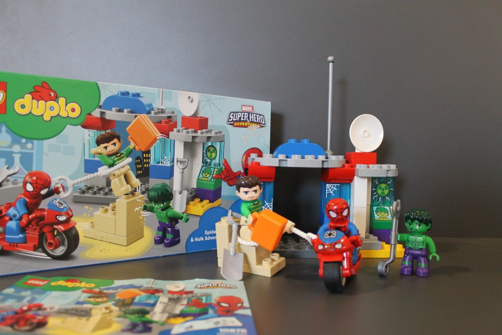 Lego® Duplo® 10876 Dobrodružství Spider-Mana a Hulka