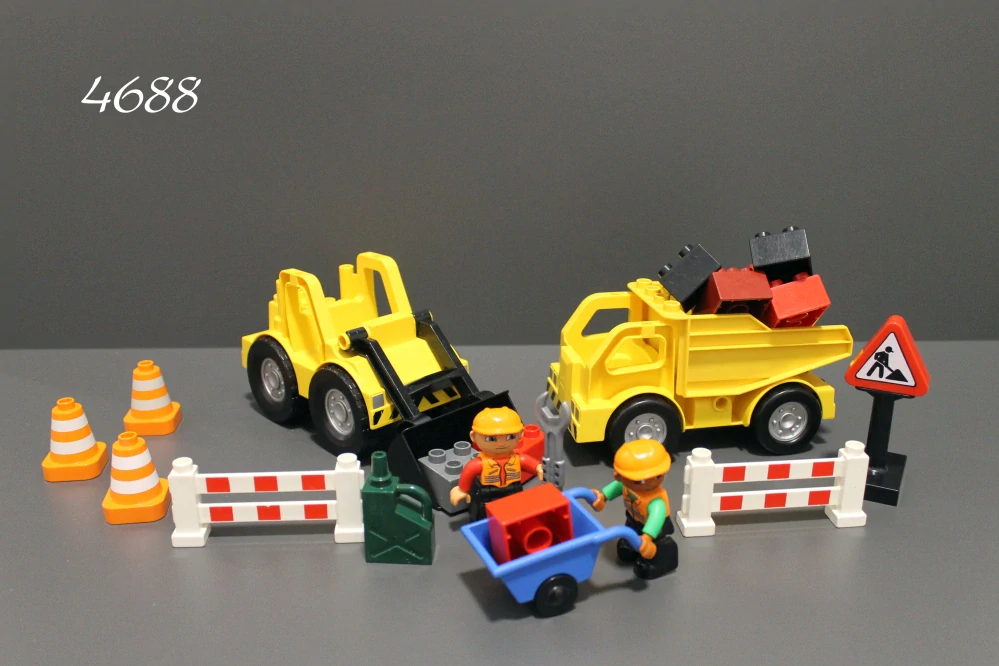 Lego® Duplo® Tým stavbařů 4688 bagr a tatrovka
